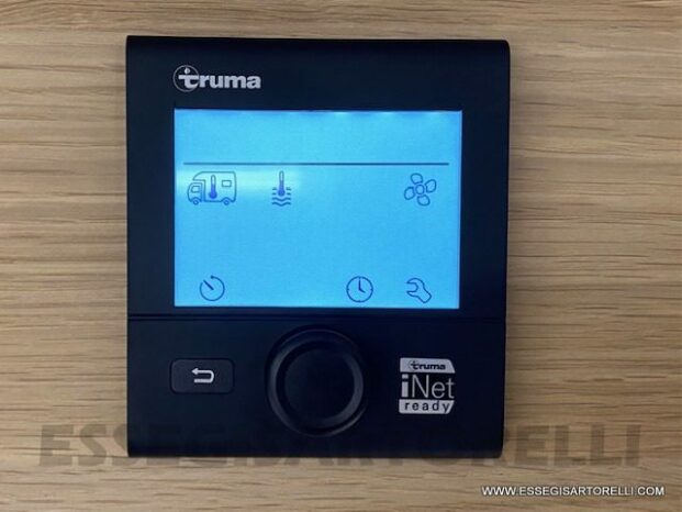 Adria New Coral AXESS XL A 650 DK GAMMA 2023 7 POSTI LETTO 6 OMOLOGATI DOPPIO PAVIMENTO pieno