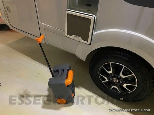 Adria New Coral Axess XL A 670 SP GARAGE gamma 2022 FIAT 160 cv POWER pieno