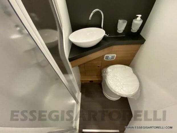 Adria New Coral Axess XL A 670 SP GARAGE gamma 2022 FIAT 160 cv POWER pieno