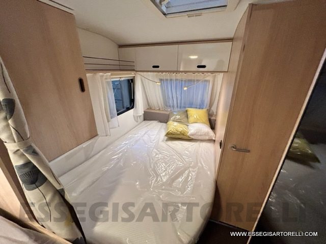 ADRIA NEW AVIVA 472 PK 2023 caravan compatta 6 posti frigo maxi e garage full