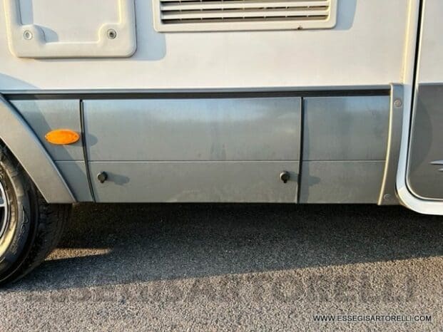 Mobilvetta Tekno Line KEA P 68 semintegrale garage 150 cv power letto nautico e basculante pieno