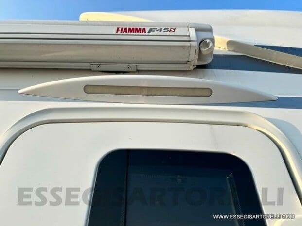 Mobilvetta Tekno Line KEA P 68 semintegrale garage 150 cv power letto nautico e basculante pieno