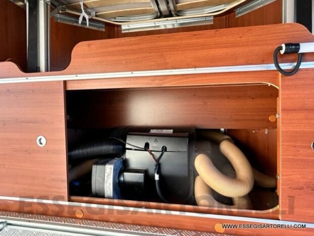 Mobilvetta Tekno Line KEA P 68 semintegrale garage 150 cv power letto nautico e basculante pieno