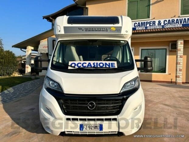 Mobilvetta Tekno Line KEA P 68 semintegrale garage 150 cv power letto nautico e basculante pieno