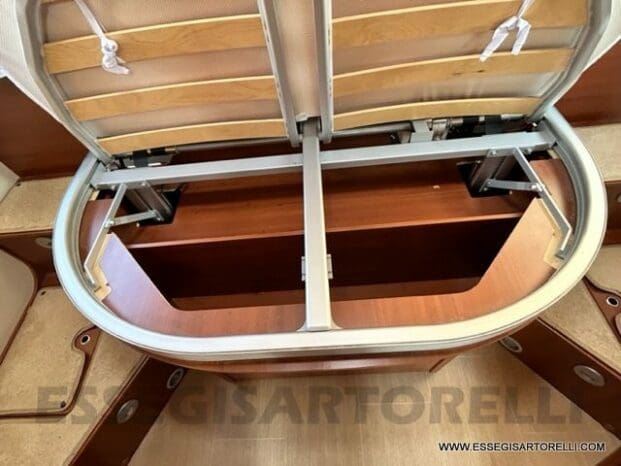 Mobilvetta Tekno Line KEA P 68 semintegrale garage 150 cv power letto nautico e basculante pieno
