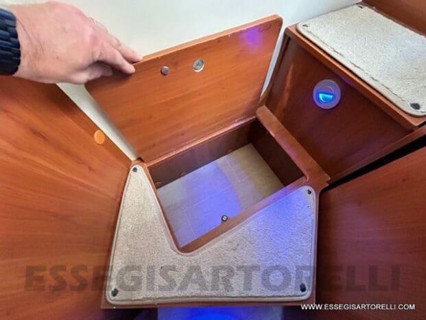 Mobilvetta Tekno Line KEA P 68 semintegrale garage 150 cv power letto nautico e basculante pieno
