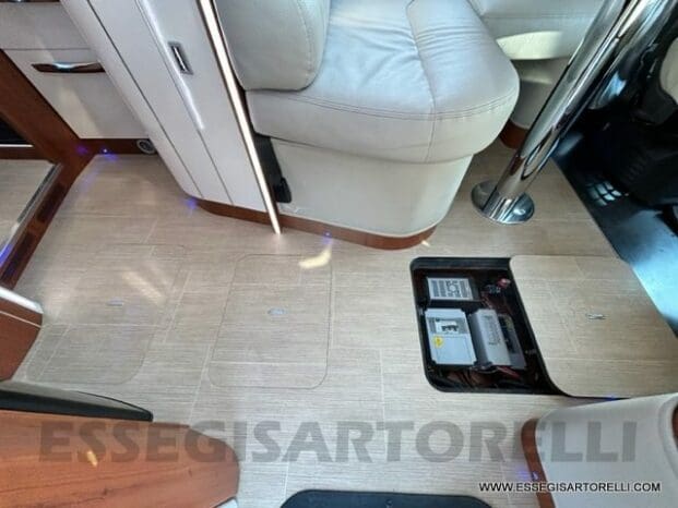 Mobilvetta Tekno Line KEA P 68 semintegrale garage 150 cv power letto nautico e basculante pieno