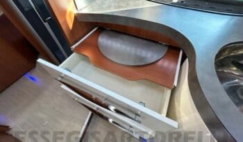 Mobilvetta Tekno Line KEA P 68 semintegrale garage 150 cv power letto nautico e basculante pieno