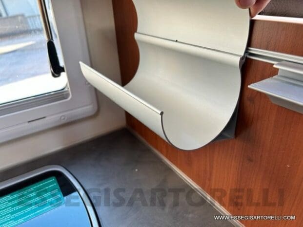 Mobilvetta Tekno Line KEA P 68 semintegrale garage 150 cv power letto nautico e basculante pieno