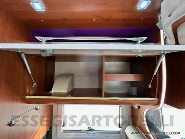 Mobilvetta Tekno Line KEA P 68 semintegrale garage 150 cv power letto nautico e basculante pieno