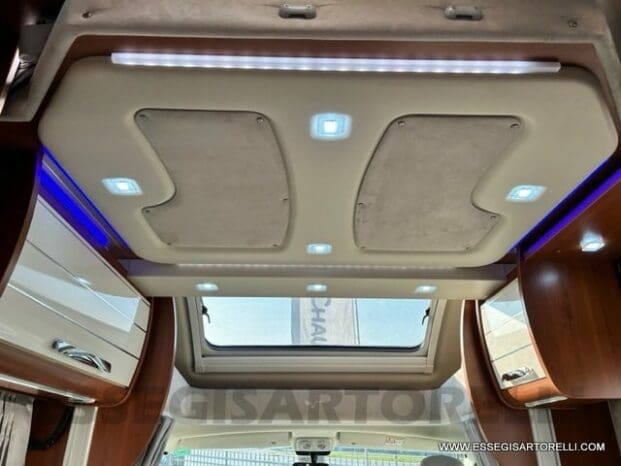Mobilvetta Tekno Line KEA P 68 semintegrale garage 150 cv power letto nautico e basculante pieno