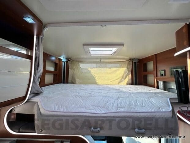 Mobilvetta Tekno Line KEA P 68 semintegrale garage 150 cv power letto nautico e basculante pieno