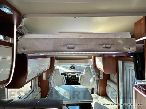Mobilvetta Tekno Line KEA P 68 semintegrale garage 150 cv power letto nautico e basculante pieno