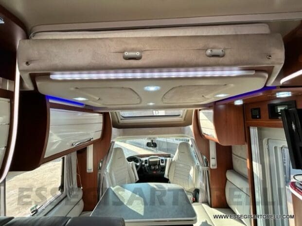 Mobilvetta Tekno Line KEA P 68 semintegrale garage 150 cv power letto nautico e basculante pieno