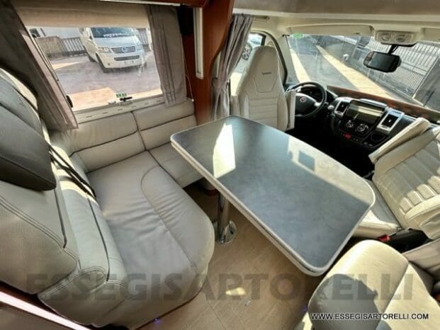 Mobilvetta Tekno Line KEA P 68 semintegrale garage 150 cv power letto nautico e basculante pieno