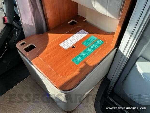 Mobilvetta Tekno Line KEA P 68 semintegrale garage 150 cv power letto nautico e basculante pieno