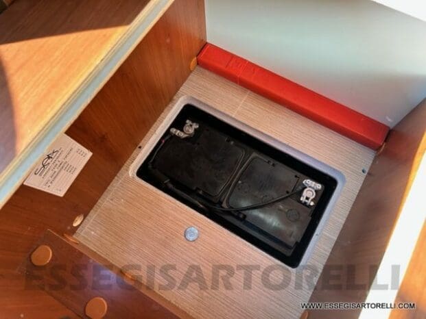 Mobilvetta Tekno Line KEA P 68 semintegrale garage 150 cv power letto nautico e basculante pieno