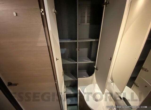 ADRIA SUPERSONIC 890 LC 170 CV AUTOMATICO GAMMA 2023 ALKO FULL DOPPIO ASSE MERCEDES SPRINTER pieno