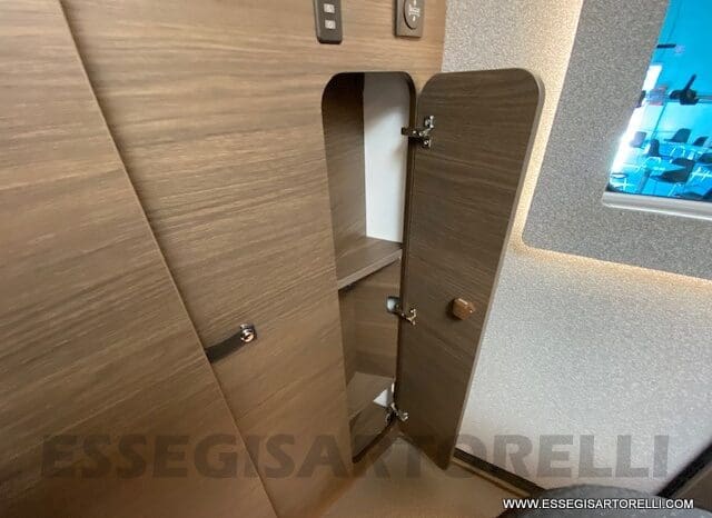 ADRIA SUPERSONIC 890 LC 170 CV AUTOMATICO GAMMA 2023 ALKO FULL DOPPIO ASSE MERCEDES SPRINTER pieno