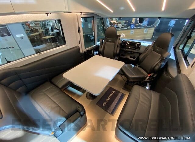 ADRIA SUPERSONIC 890 LC 170 CV AUTOMATICO GAMMA 2023 ALKO FULL DOPPIO ASSE MERCEDES SPRINTER pieno