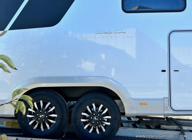 ADRIA SUPERSONIC 890 LC 170 CV AUTOMATICO GAMMA 2023 ALKO FULL DOPPIO ASSE MERCEDES SPRINTER pieno