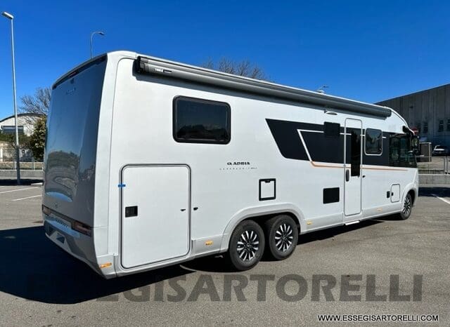 ADRIA SUPERSONIC 890 LC 170 CV AUTOMATICO GAMMA 2023 ALKO FULL DOPPIO ASSE MERCEDES SPRINTER pieno