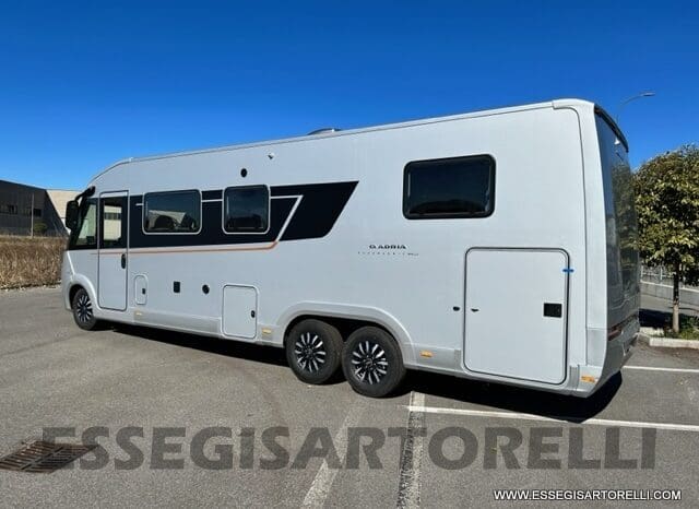 ADRIA SUPERSONIC 890 LC 170 CV AUTOMATICO GAMMA 2023 ALKO FULL DOPPIO ASSE MERCEDES SPRINTER pieno