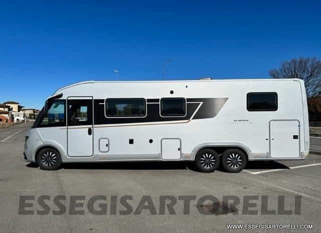 ADRIA SUPERSONIC 890 LC 170 CV AUTOMATICO GAMMA 2023 ALKO FULL DOPPIO ASSE MERCEDES SPRINTER pieno