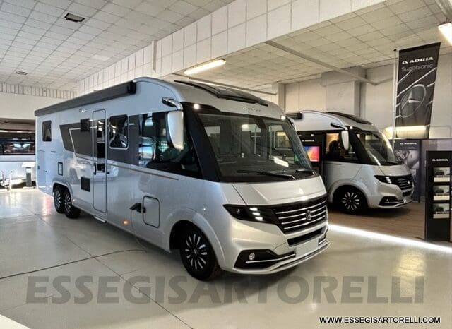 ADRIA SUPERSONIC 890 LC 170 CV AUTOMATICO GAMMA 2023 ALKO FULL DOPPIO ASSE MERCEDES SPRINTER pieno