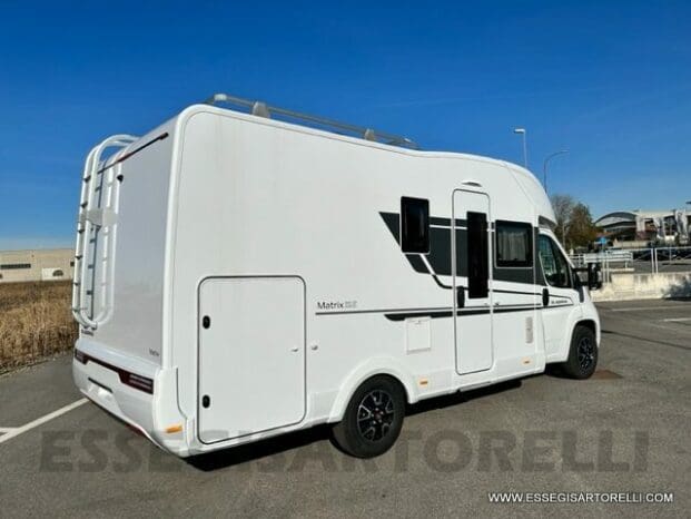 Adria New Matrix Axess M 600 SP GARAGE doppio pavimento 699 cm pieno