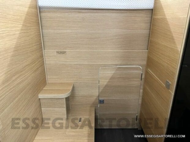 Adria New Matrix Axess M 600 SP GARAGE doppio pavimento 699 cm pieno