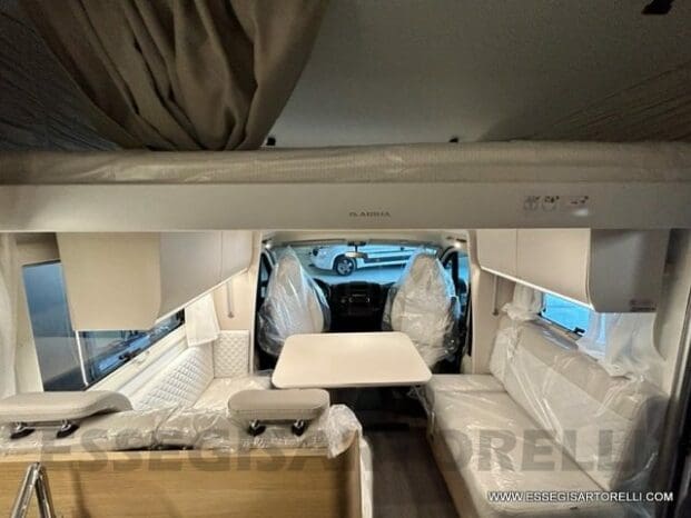 Adria New Matrix Axess M 600 SP GARAGE doppio pavimento 699 cm pieno