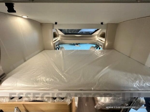 Adria New Matrix Axess M 600 SP GARAGE doppio pavimento 699 cm pieno