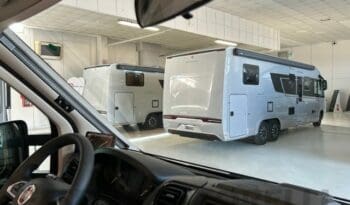 Adria New Matrix Axess M 600 SP GARAGE doppio pavimento 699 cm pieno
