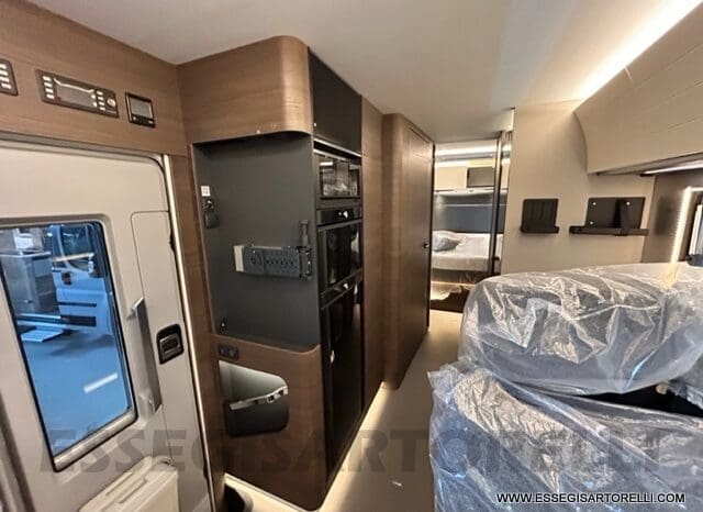 ADRIA SUPERSONIC 890 LC 170 CV AUTOMATICO GAMMA 2023 ALKO FULL DOPPIO ASSE MERCEDES SPRINTER pieno