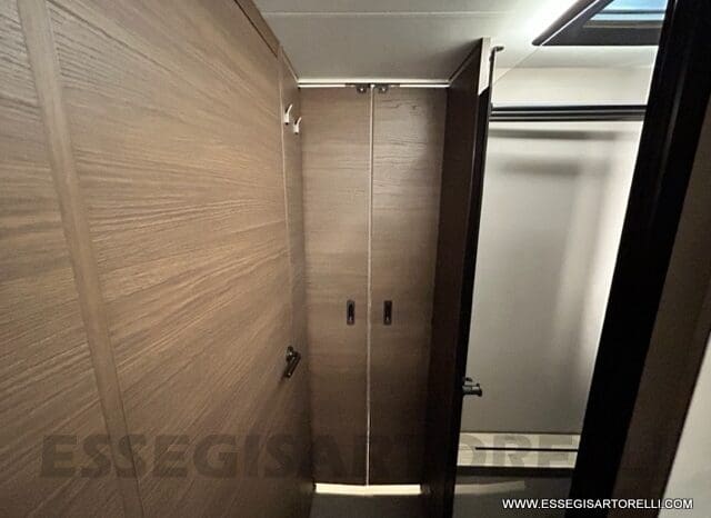 ADRIA SUPERSONIC 890 LC 170 CV AUTOMATICO GAMMA 2023 ALKO FULL DOPPIO ASSE MERCEDES SPRINTER pieno