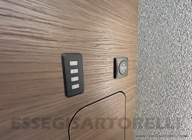 ADRIA SUPERSONIC 890 LC 170 CV AUTOMATICO GAMMA 2023 ALKO FULL DOPPIO ASSE MERCEDES SPRINTER pieno