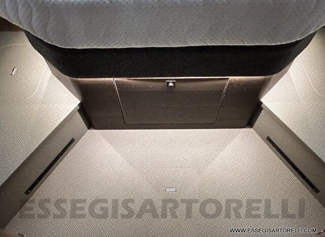 ADRIA SUPERSONIC 890 LC 170 CV AUTOMATICO GAMMA 2023 ALKO FULL DOPPIO ASSE MERCEDES SPRINTER pieno