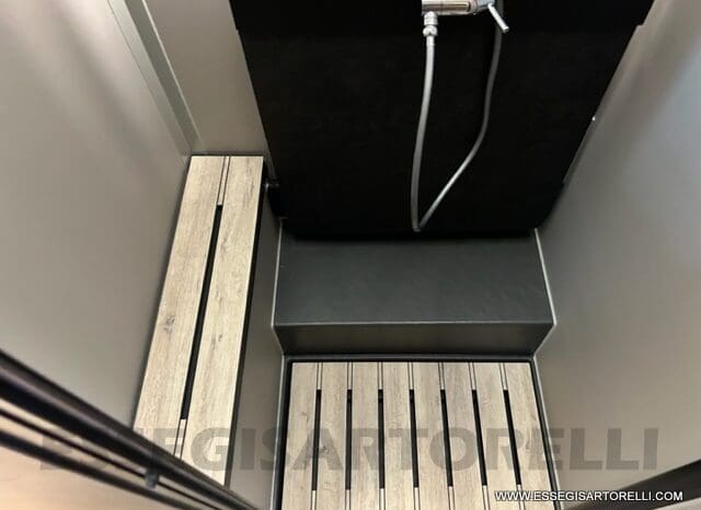 ADRIA SUPERSONIC 890 LC 170 CV AUTOMATICO GAMMA 2023 ALKO FULL DOPPIO ASSE MERCEDES SPRINTER pieno