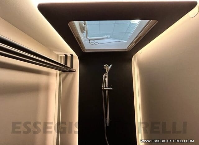 ADRIA SUPERSONIC 890 LC 170 CV AUTOMATICO GAMMA 2023 ALKO FULL DOPPIO ASSE MERCEDES SPRINTER pieno