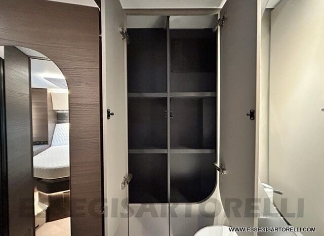 ADRIA SUPERSONIC 890 LC 170 CV AUTOMATICO GAMMA 2023 ALKO FULL DOPPIO ASSE MERCEDES SPRINTER pieno