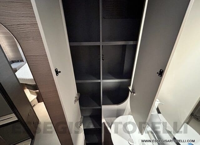 ADRIA SUPERSONIC 890 LC 170 CV AUTOMATICO GAMMA 2023 ALKO FULL DOPPIO ASSE MERCEDES SPRINTER pieno