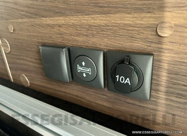 ADRIA SUPERSONIC 890 LC 170 CV AUTOMATICO GAMMA 2023 ALKO FULL DOPPIO ASSE MERCEDES SPRINTER pieno