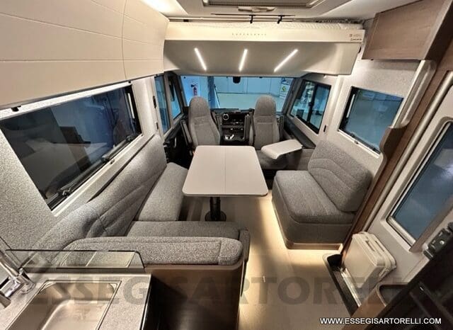 ADRIA SUPERSONIC 890 LC 170 CV AUTOMATICO GAMMA 2023 ALKO FULL DOPPIO ASSE MERCEDES SPRINTER pieno