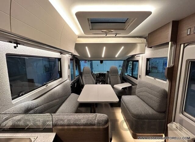 ADRIA SUPERSONIC 890 LC 170 CV AUTOMATICO GAMMA 2023 ALKO FULL DOPPIO ASSE MERCEDES SPRINTER pieno
