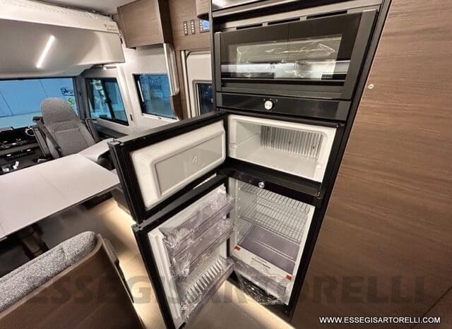 ADRIA SUPERSONIC 890 LC 170 CV AUTOMATICO GAMMA 2023 ALKO FULL DOPPIO ASSE MERCEDES SPRINTER pieno