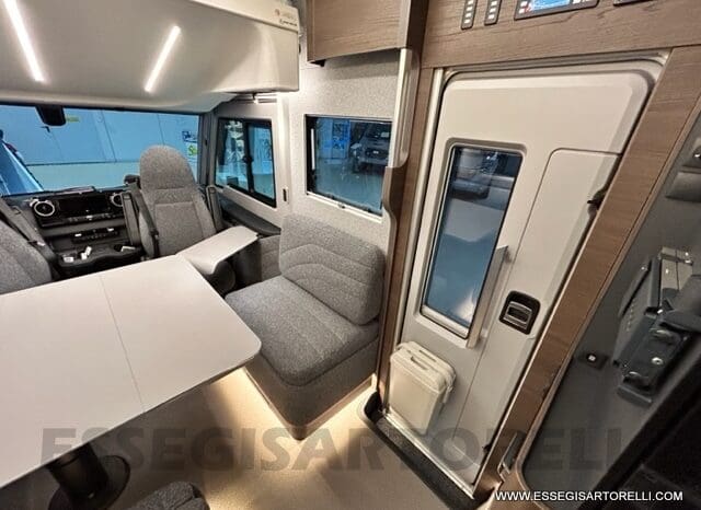 ADRIA SUPERSONIC 890 LC 170 CV AUTOMATICO GAMMA 2023 ALKO FULL DOPPIO ASSE MERCEDES SPRINTER pieno