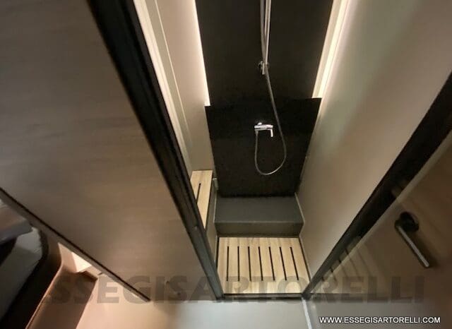 ADRIA SUPERSONIC 890 LC 170 CV AUTOMATICO GAMMA 2023 ALKO FULL DOPPIO ASSE MERCEDES SPRINTER pieno