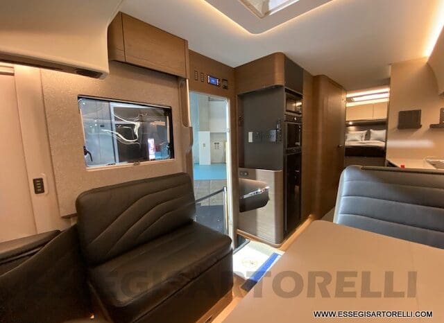 ADRIA SUPERSONIC 890 LC 170 CV AUTOMATICO GAMMA 2023 ALKO FULL DOPPIO ASSE MERCEDES SPRINTER pieno