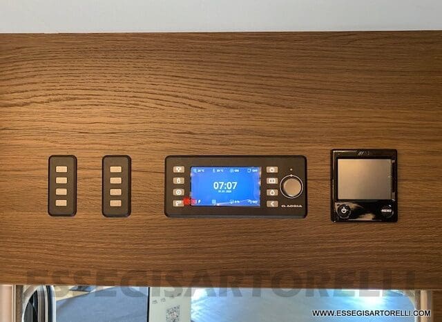 ADRIA SUPERSONIC 890 LC 170 CV AUTOMATICO GAMMA 2023 ALKO FULL DOPPIO ASSE MERCEDES SPRINTER pieno